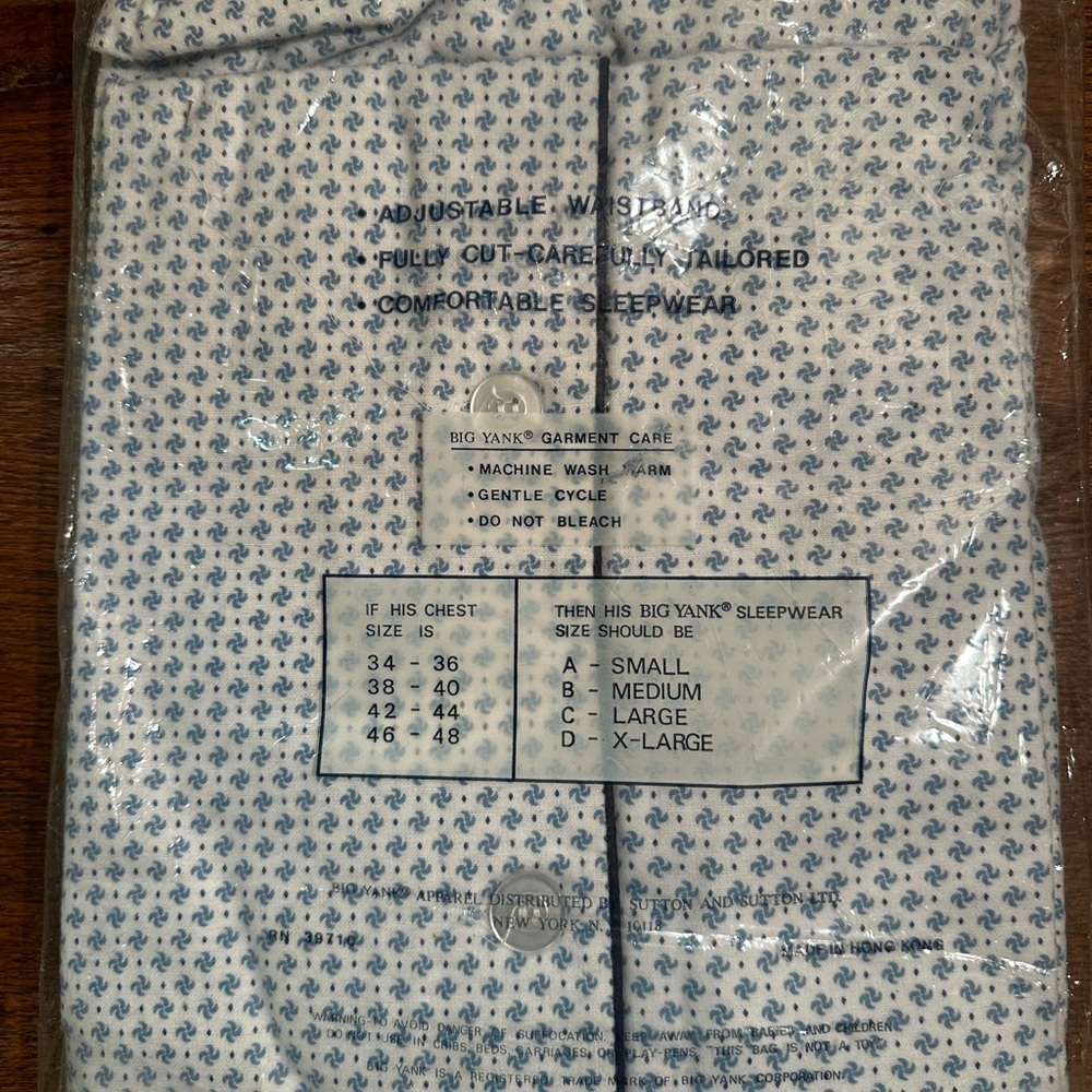 Pajama set blue and white size large 42-44 - Picture 3 of 3